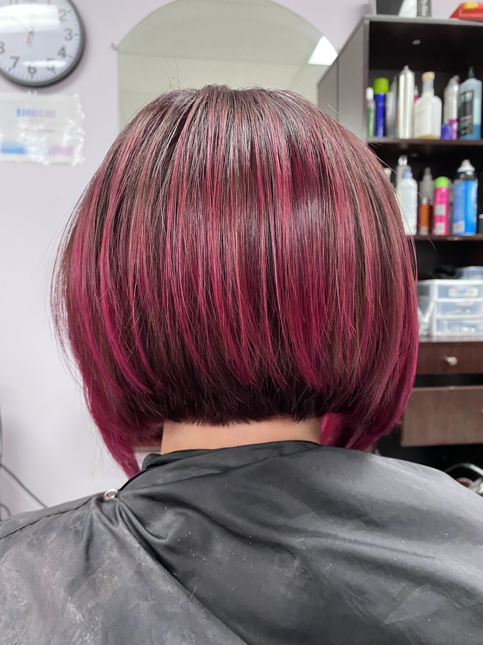 Evolution Hair Salon nail photo 3